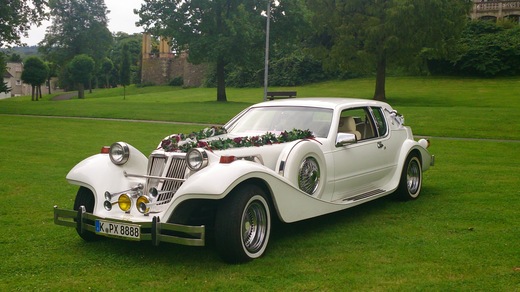 car hochzeit